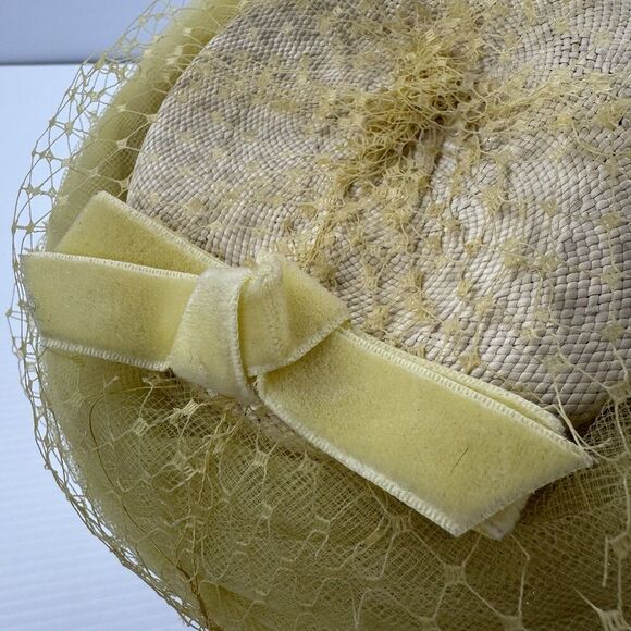 Vintage Yellow Veil Pillbox Hat Fascinator Church Derby Tea Party Mid Century main image 11